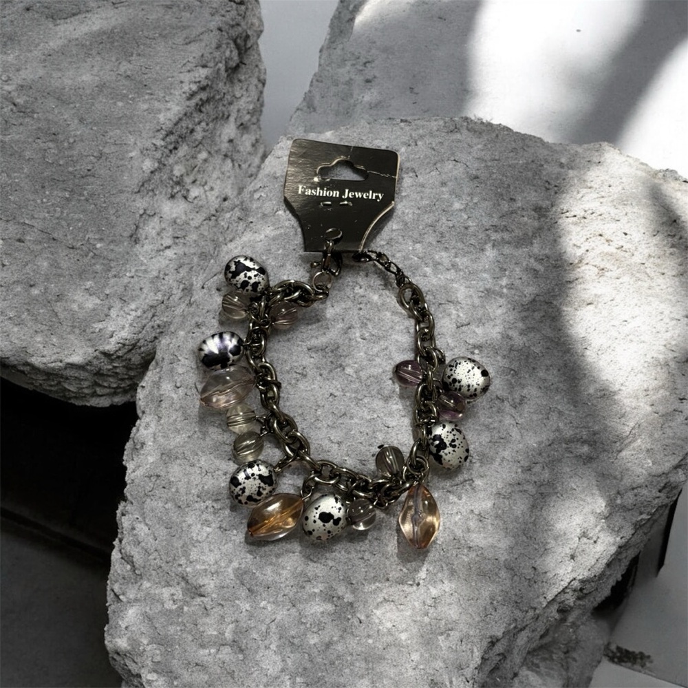 Fashion Jewelry Black and Silver Charm Bracelet